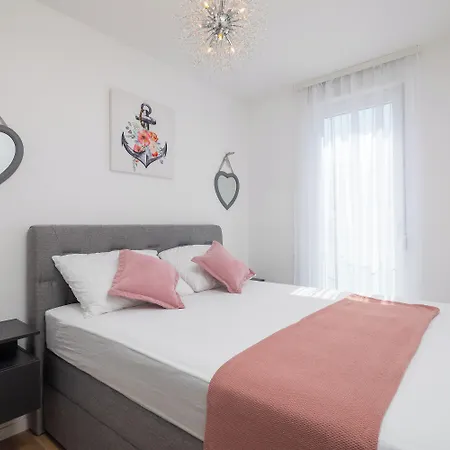 Alegria Apartment Okrug Gornji
